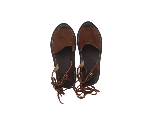 62 Huaraches de Gamuza con Diseño de Punta Abierta