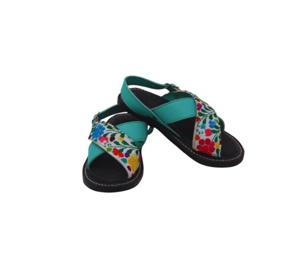 76 Huarache de Piel Tradicional Cruzado Bordado a Mano