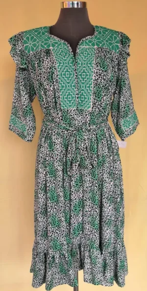 vestidoanimalprint Vestido artesanal bordado en rayón