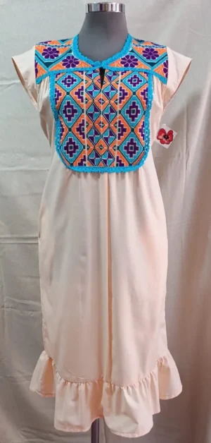 vestidoturquesa Vestido artesanal bordado en algodón