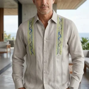 Guayabera de deshilado nacional con tela de lino 100%