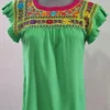 WhatsApp Image 2026-06-06 at 4.34.33 PM (1) blusa basica cajon completo deshilado margaritas