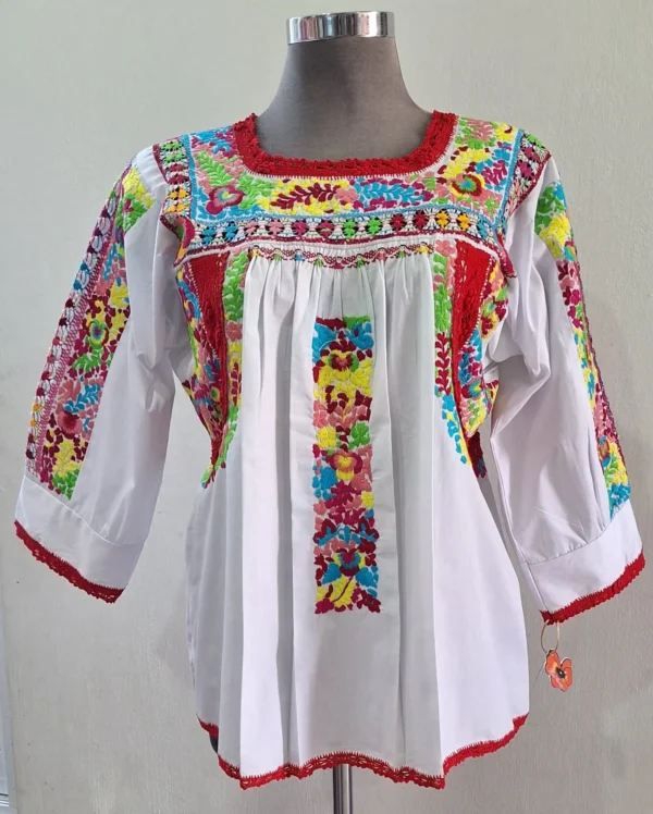 WhatsApp Image 2026-06-06 at 4.34.34 PM (4) blusa deshilada tradicional multicolor de valles de ocotlan
