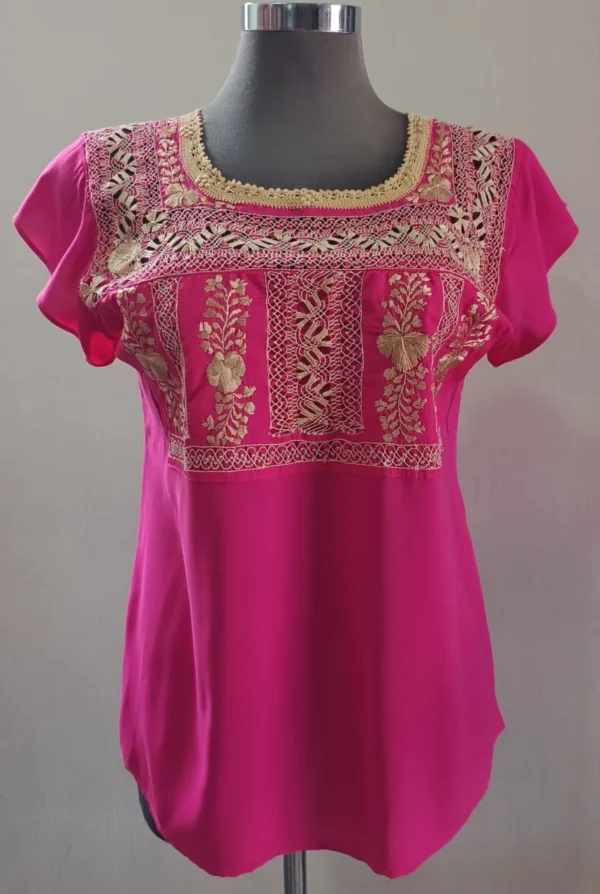 blusa bordada y deshilada a mano tipo pechera