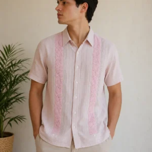 Guayabera 100% artesanal de telar de cintura con randa de semilla