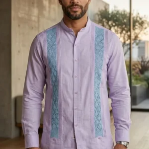 Guayabera con randa de semilla en cuello Mao