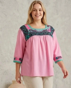 Blusa con Cajón y Puños Deshilado Nacional