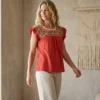 Blusa Deshilada Margaritas Manga Amplia