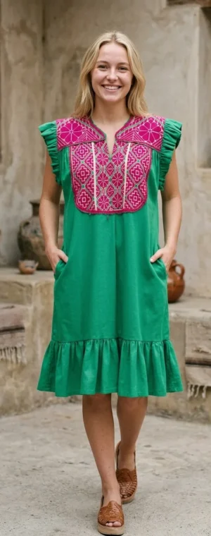 WhatsApp Image 2026-10-09 at 3.12.47 PM Vestido tela lino verde con bordado fiusha V