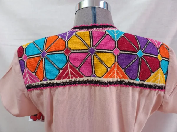 Vestido punto de cruz palo de rosa con colores