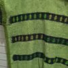Blusa de telar verde con deshilado