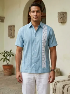WhatsApp Image 2026-10-14 at 6.02.05 PM Guayabera tornasol manga corta con randa semilla cuello sport