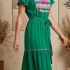 vestido coctel largo bordado punto de cruz