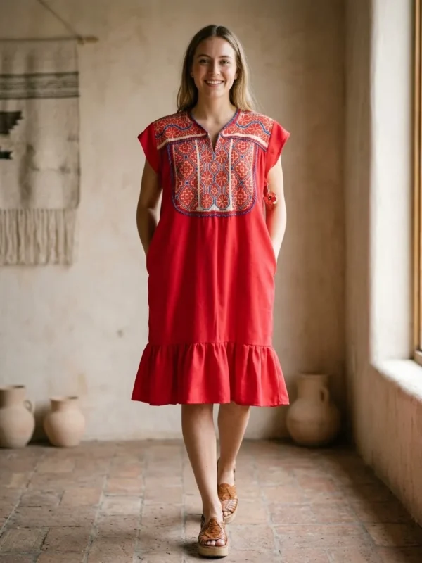 Vestido rojo bordado rojo punto de cruz